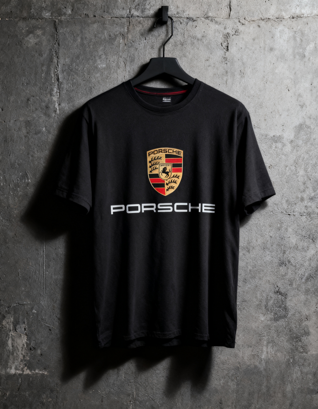 Playera Porsche Grand Tour detalle